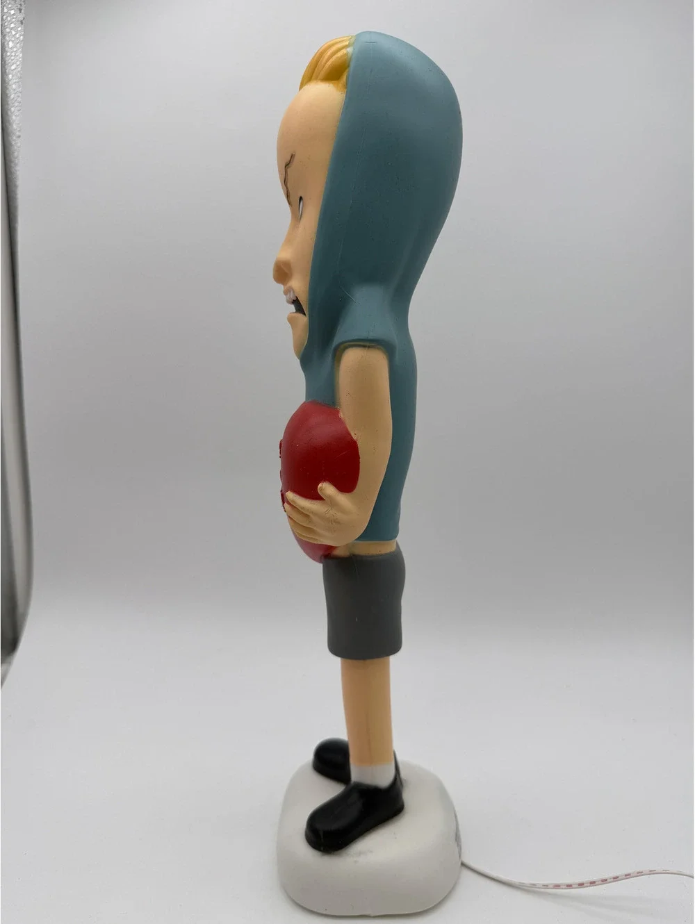 Beavis Holding Valentine Heart Lamp - I Need T.P. for My Valentine